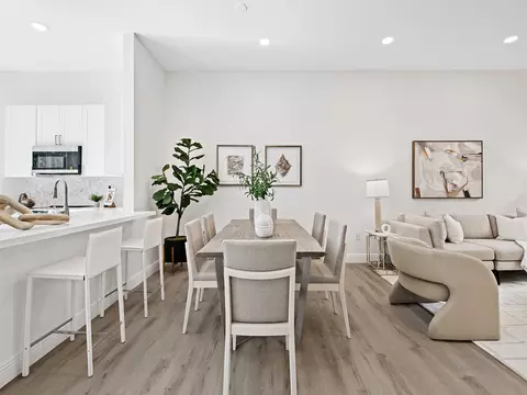 506 SE 7th St #305, Fort Lauderdale, FL 33301
