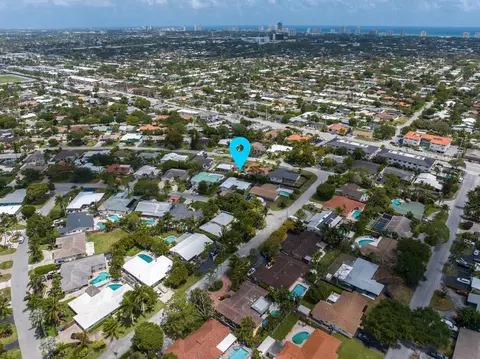 5706 NE 17th Ave, Fort Lauderdale, FL 33334