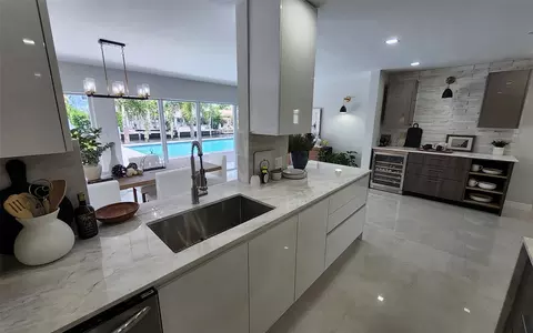 229 SE 3rd Ter, Pompano Beach, FL 33060 photo 22