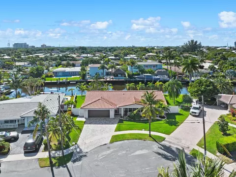 229 SE 3rd Ter, Pompano Beach, FL 33060 photo 4