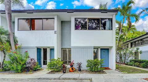 3900 NE 18th Ave #23E, Oakland Park, FL 33334