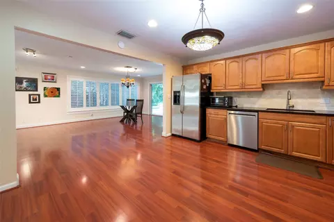 304 N 31st Ct, Hollywood, FL 33021 photo 13