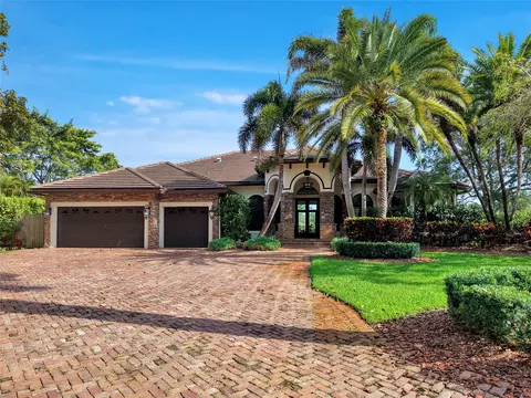 11431 NW 18th St, Plantation, FL 33323