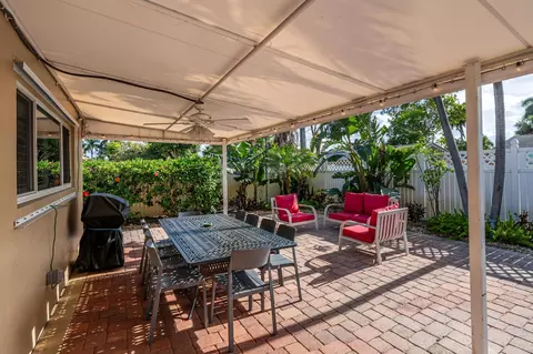 949 NE 24th Ave, Pompano Beach, FL 33062 photo 27