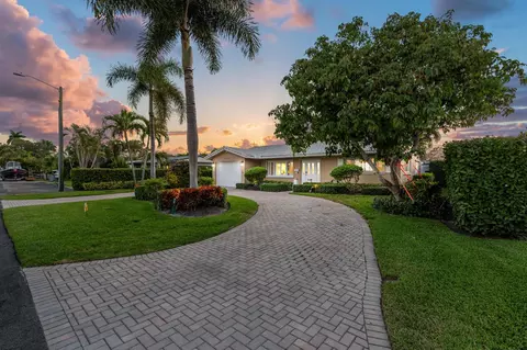 949 NE 24th Ave, Pompano Beach, FL 33062