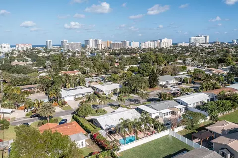 949 NE 24th Ave, Pompano Beach, FL 33062 photo 17
