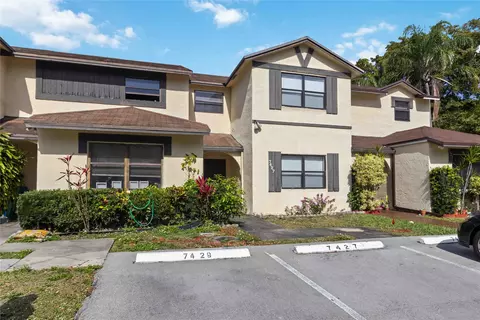 7427 NW 34th St #7427, Lauderhill, FL 33319
