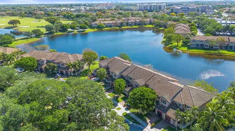 3562 Parkside Dr, Davie, FL 33328