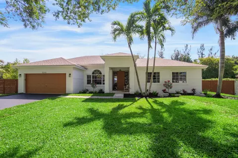 5310 SW 199th Ave, Fort Lauderdale, FL 33332