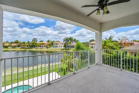 4835 NW 124th Way, Coral Springs, FL 33076