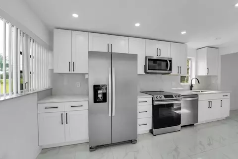 8321 Sands Point Blvd #101D, Tamarac, FL 33321