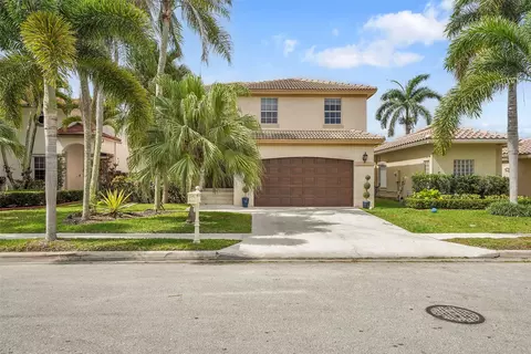 16250 La Costa Dr, Weston, FL 33326