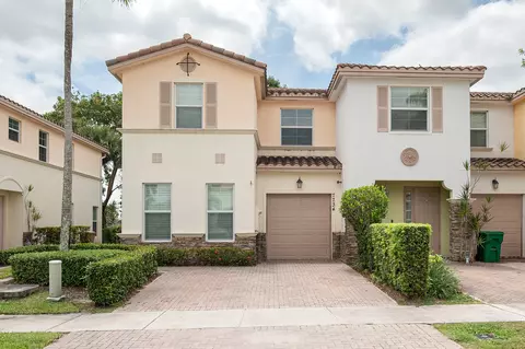 7734 SW 52nd Pl, Davie, FL 33328