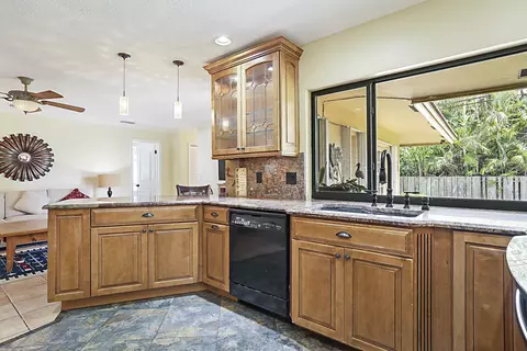 3031 NE 45th St, Lighthouse Point, FL 33064 photo 13