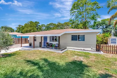 5372 Van Buren Rd, Delray Beach, FL 33484