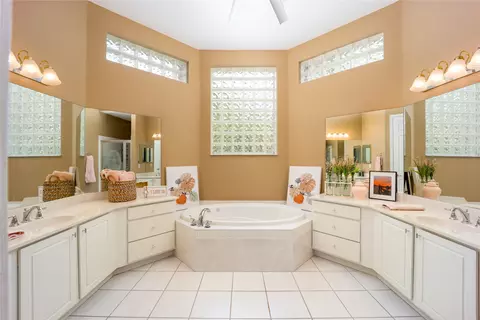 6945 SE Bay Hill Dr, Stuart, FL 34997 photo 13