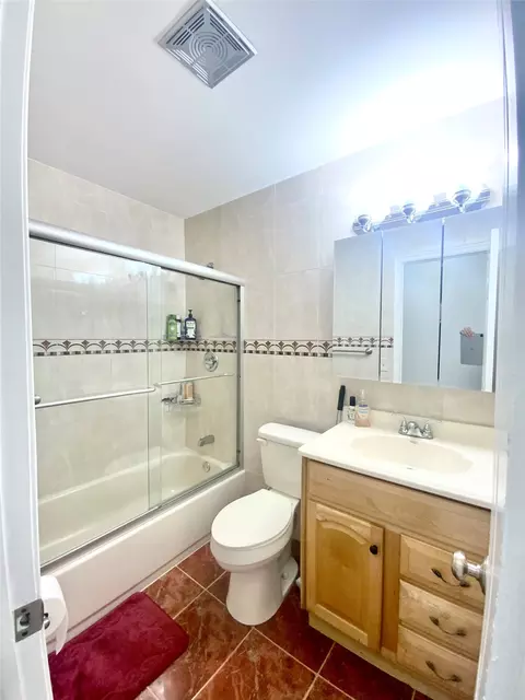 1104 Pinehurst, North Lauderdale, FL 33068 photo 31