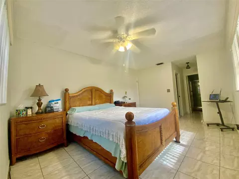 1104 Pinehurst, North Lauderdale, FL 33068 photo 48