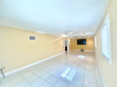 1104 Pinehurst, North Lauderdale, FL 33068 photo 29
