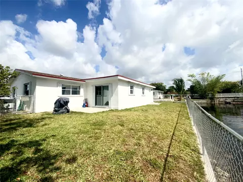1104 Pinehurst, North Lauderdale, FL 33068 photo 67