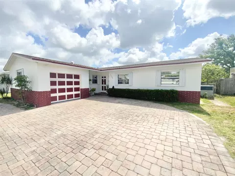 1104 Pinehurst, North Lauderdale, FL 33068 photo 2