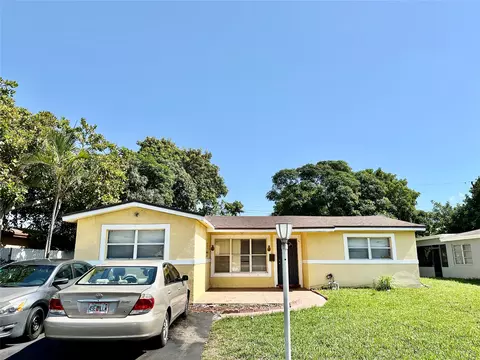 3567 NW 32nd Ct, Lauderdale Lakes, FL 33309