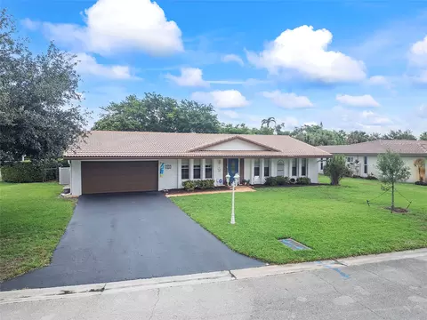 3915 NW 106th Dr, Coral Springs, FL 33065