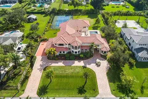 11600 NW 8th Street St, Plantation, FL 33325