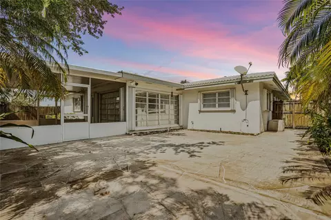 461 SE 3rd Ave, Pompano Beach, FL 33060 photo 30