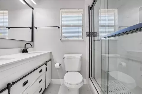 461 SE 3rd Ave, Pompano Beach, FL 33060 photo 13