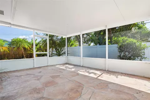 461 SE 3rd Ave, Pompano Beach, FL 33060 photo 28