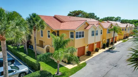 2121 S Ocean Blvd #302, Pompano Beach, FL 33062