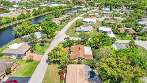 7105 NW 89th Ave, Tamarac, FL 33321