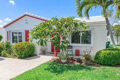 6607 NW 74th Pl, Tamarac, FL 33321