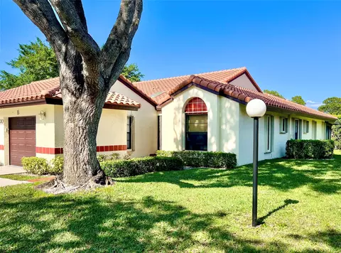 10630 Beach Palm Ct #B, Boynton Beach, FL 33437