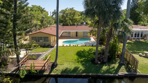 3566 Lloyd Dr, Fort Lauderdale, FL 33309