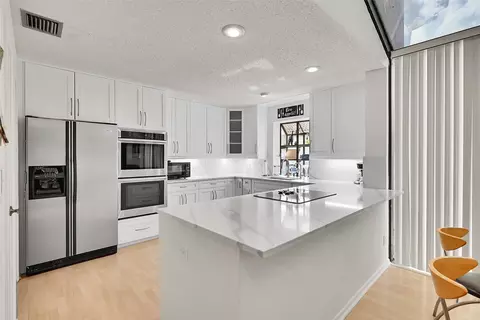 11008 NW 3rd St, Coral Springs, FL 33071 photo 1