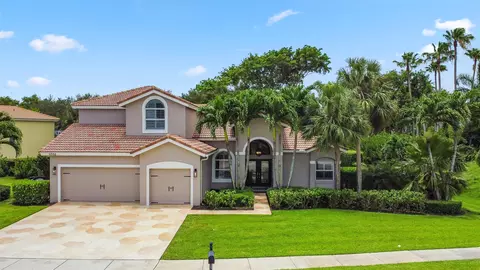 11332 Edgewater Cir, Wellington, FL 33414