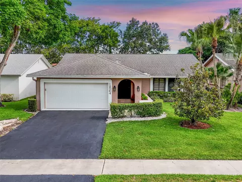 10564 180th Pl, Boca Raton, FL 33498