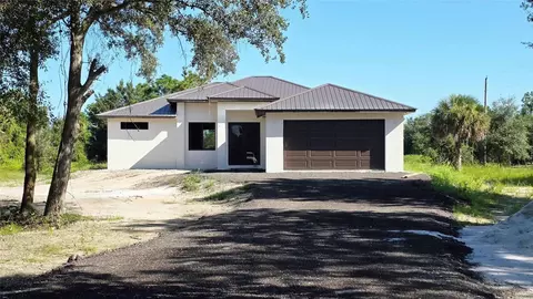 421 Bald Cypress, Clewiston, FL 33440 photo 5