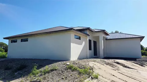 421 Bald Cypress, Clewiston, FL 33440 photo 7