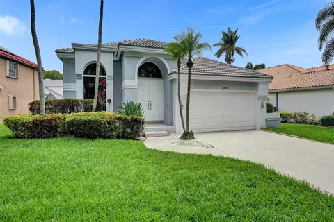 10433 Santiago St, Hollywood, FL 33026