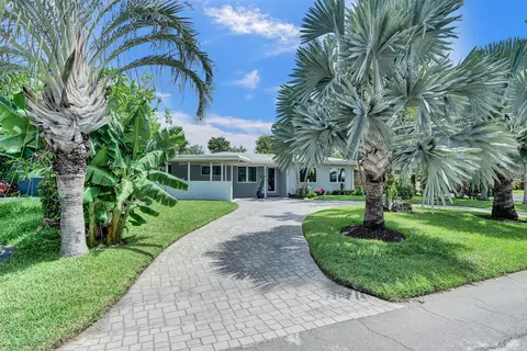 131 SE 8th St, Pompano Beach, FL 33060