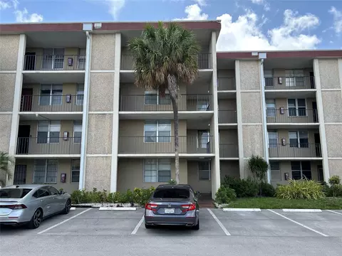 2601 NW 48th Ter #143, Lauderdale Lakes, FL 33313