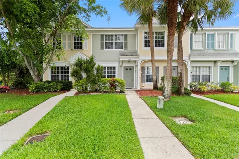 7856 Dixie Beach Cir #7856, Tamarac, FL 33321