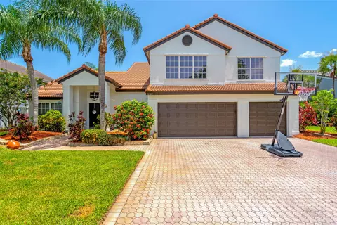 19367 NW 13th St, Pembroke Pines, FL 33029