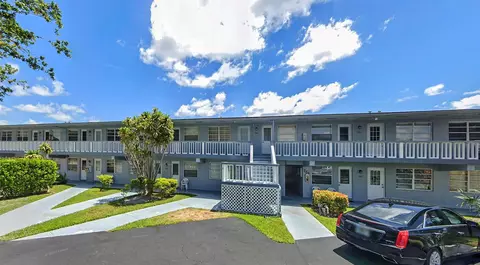 751 Pine Dr #204, Pompano Beach, FL 33060