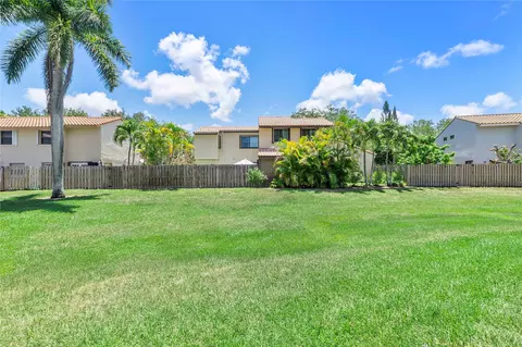 2920 E Aviary Dr, Hollywood, FL 33026 photo 48