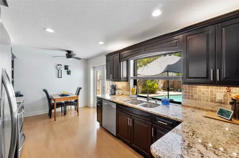 2920 E Aviary Dr, Hollywood, FL 33026 photo 14