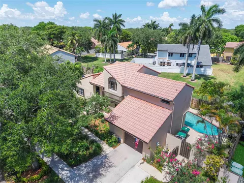 2920 E Aviary Dr, Hollywood, FL 33026 photo 52